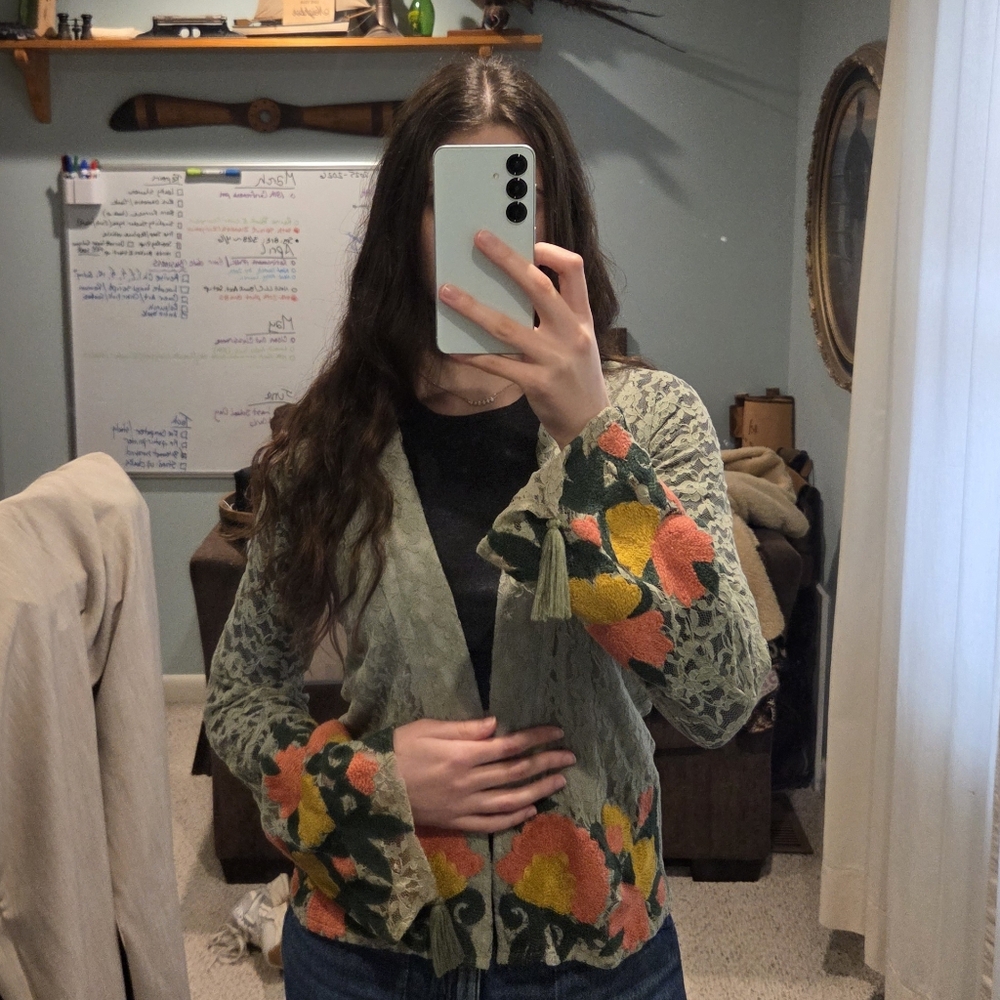Floral Patterned Light Blue Lace Cardigan with Bell Sleeves